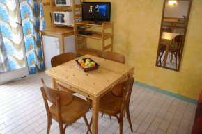 Villa 12, Port Vénus au village naturiste
